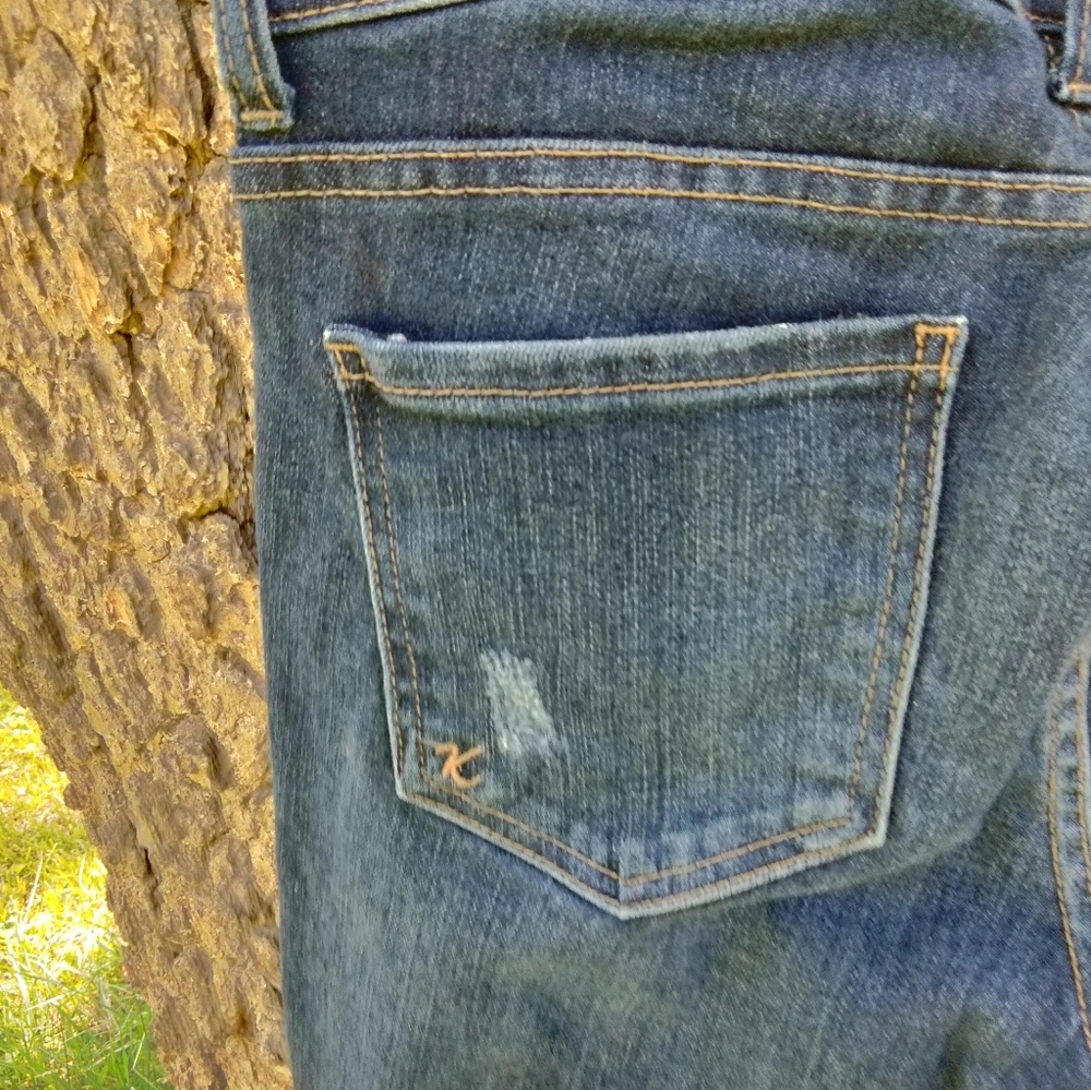⬇️Price Drop!⬇️ Kut from the Cloth Capri jeans in size 4